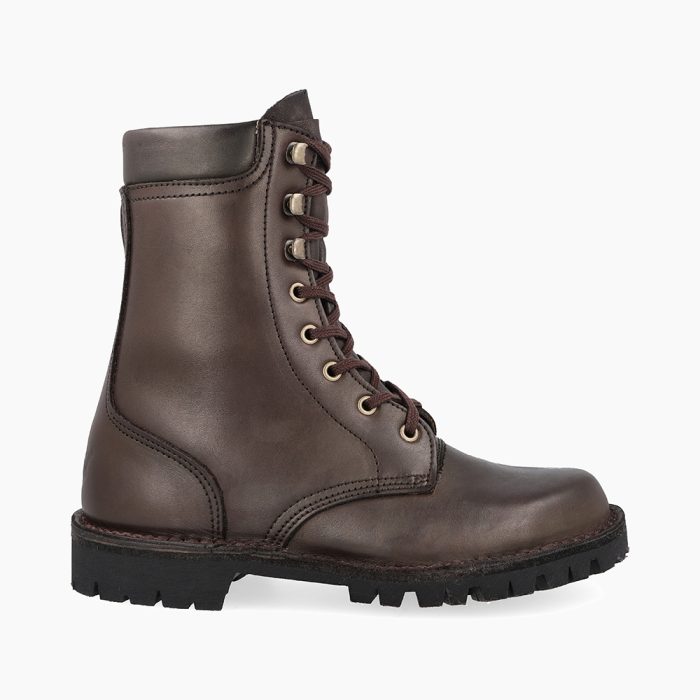 Carers: Uniform Jim Green AR8 Shoes